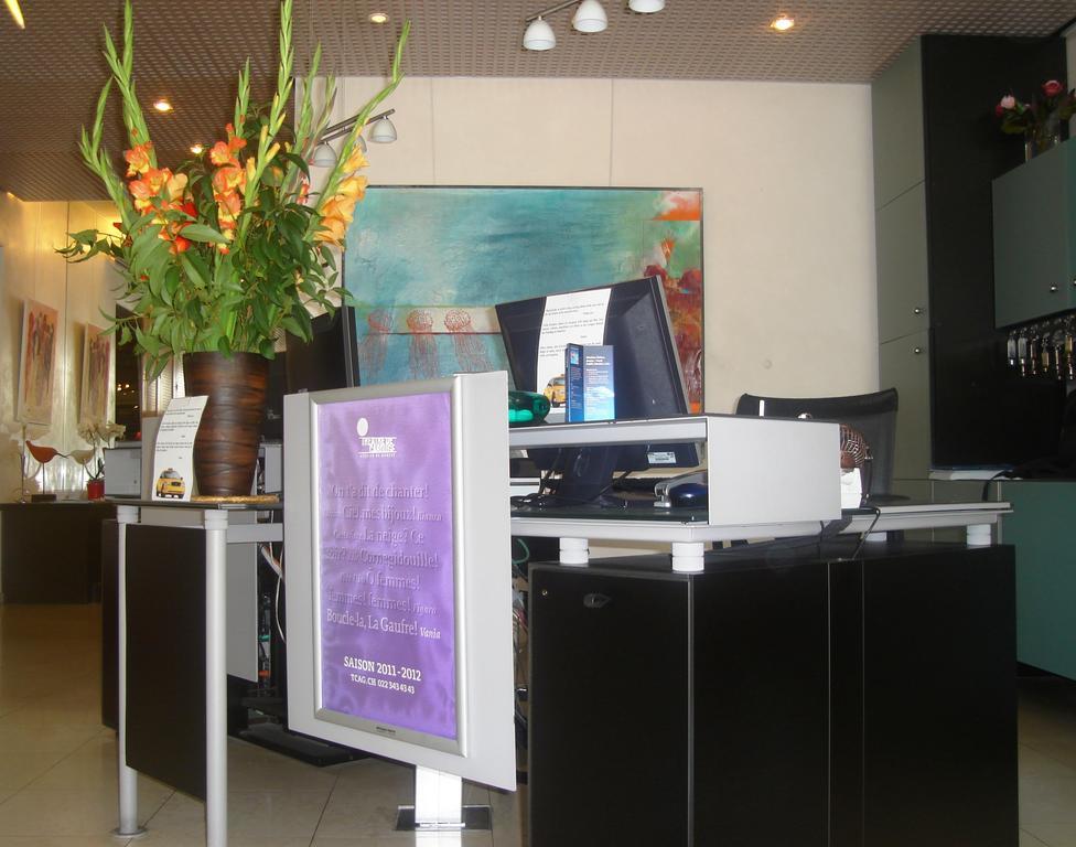 Hostellerie De La Vendee Lancy Exterior foto